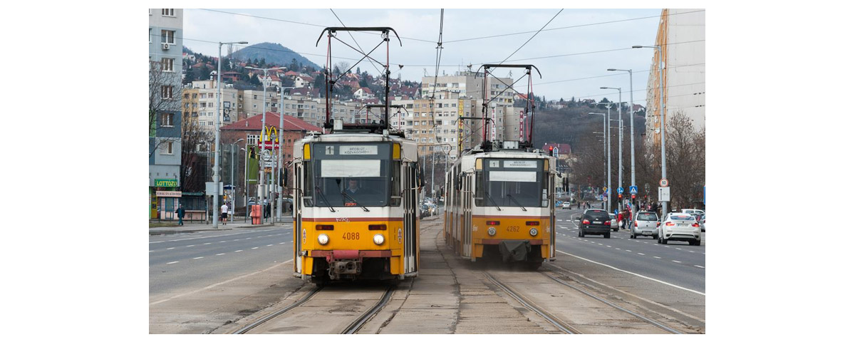Budapest, 1-es villamos Question Image